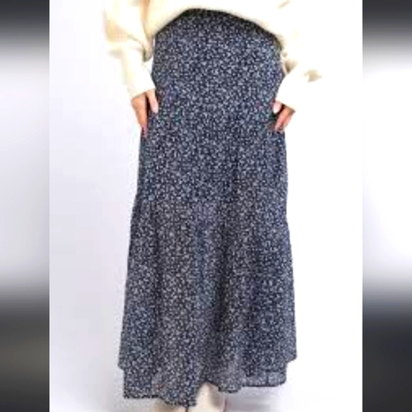 Sara Michelle Dresses & Skirts - SARA MICHELLE Tiered Peasant Skirt